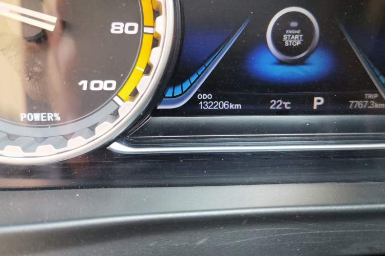 Used FORTHING S60 EV 2022 Comfort Edition Odometer Close Up