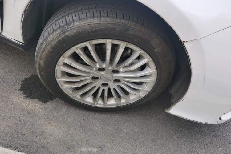 Used FORTHING S60 EV 2022 Comfort Edition Right Front Wheel Hub