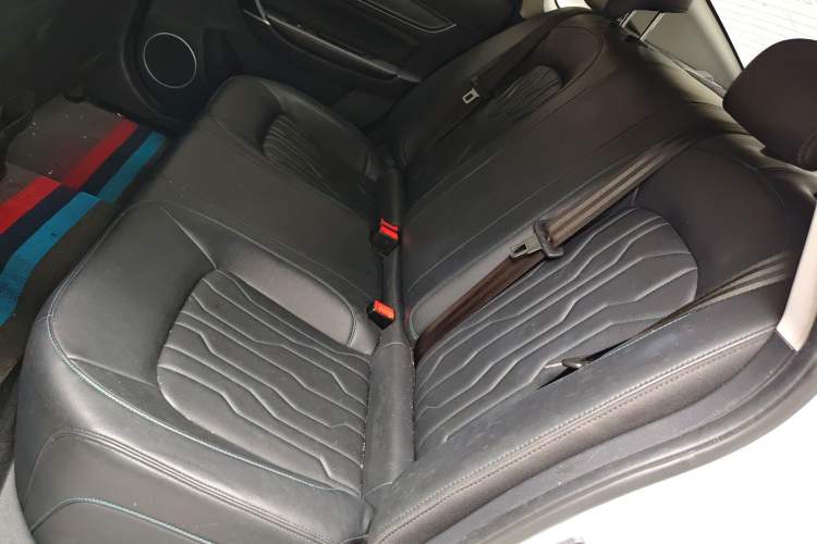 Used FORTHING S60 EV 2023 PRO Enjoyment Edition Left Rear Seat