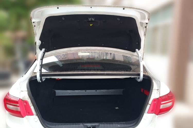 Used FORTHING S60 EV 2023 PRO Enjoyment Edition Trunk