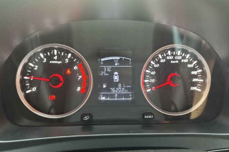 Used FORTHING SX6 2019 1.6L Manual Luxury Model China VI Standard Odometer Close Up