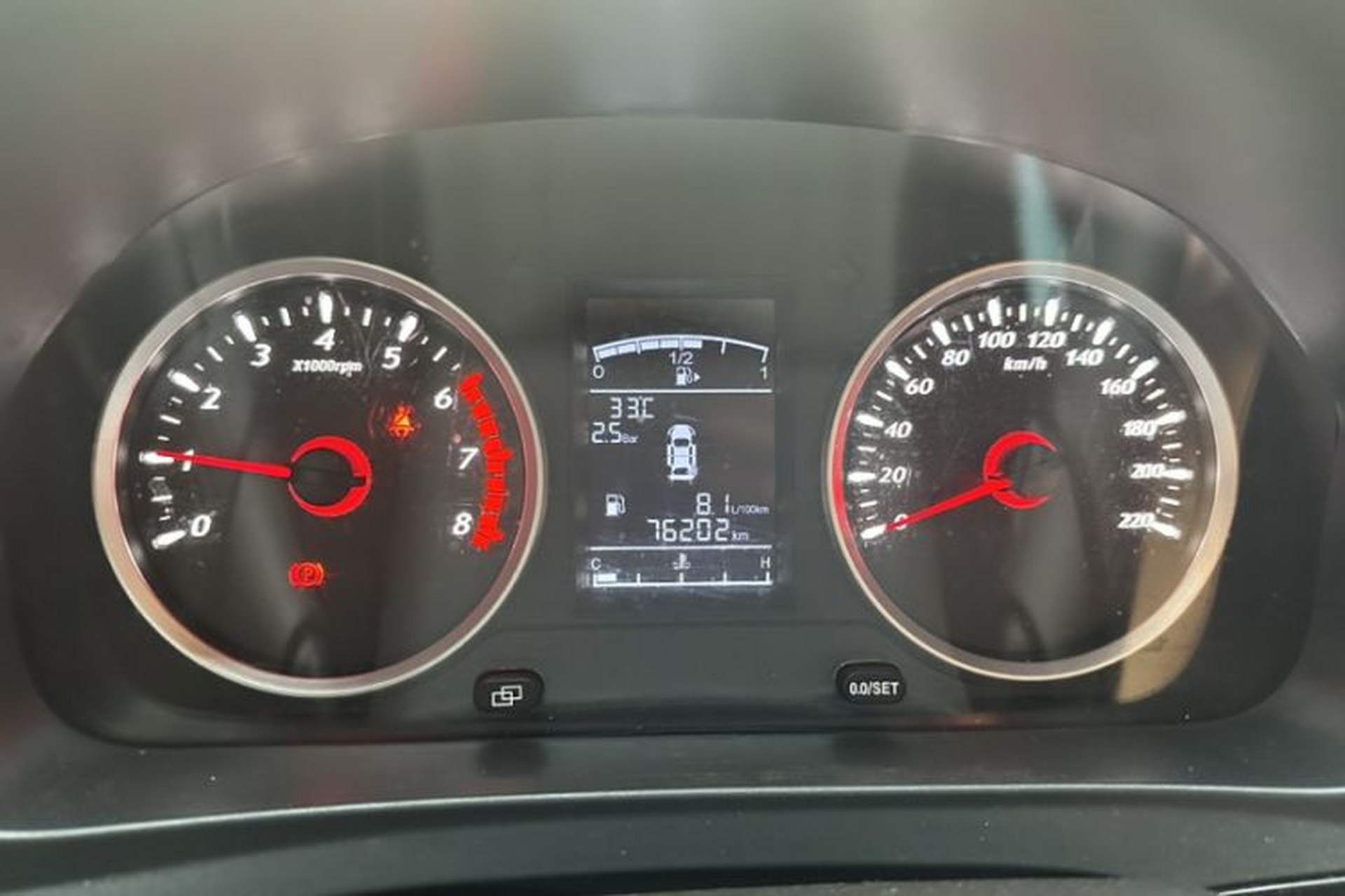 Used FORTHING SX6 2019 1.6L Manual Luxury Model China VI Standard Odometer Close Up
