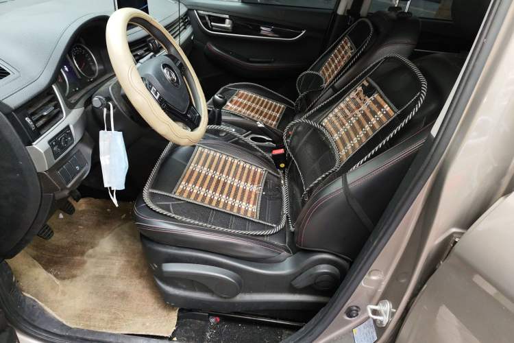 Used FORTHING SX6 2019 1.6L Manual Luxury Model China VI Standard Left Front Seat