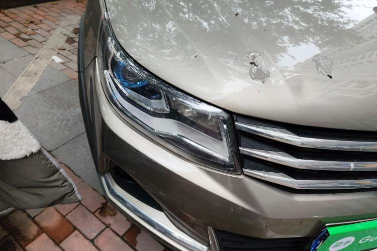 Used FORTHING SX6 2019 1.6L Manual Luxury Model China VI Standard Right Front Headlight