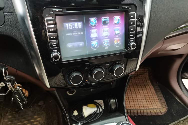 Used FORTHING SX6 2016 1.6L Manual Luxury Model Audio And AC Panel