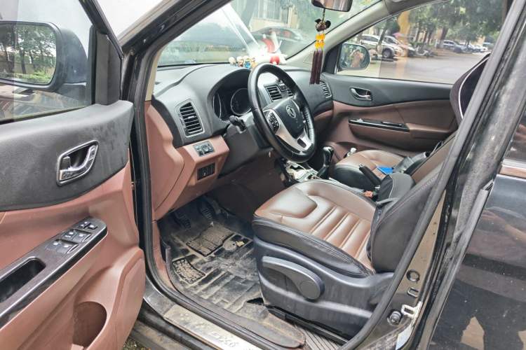 Used FORTHING SX6 2016 1.6L Manual Luxury Model Driver Seat