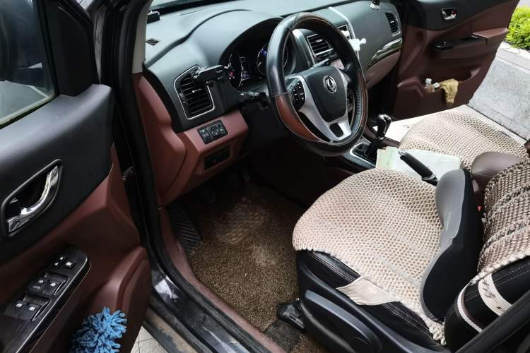 Used FORTHING SX6 2016 1.6L Manual Luxury Model Driver Seat