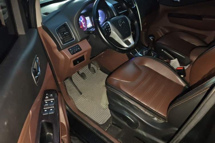 Used FORTHING SX6 2016 1.6L Manual Luxury Model Driver Seat