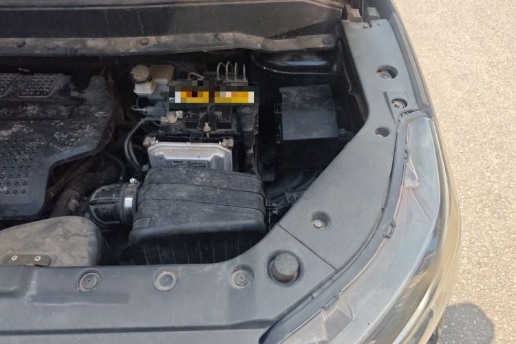 Used FORTHING SX6 2016 1.6L Manual Luxury Model Engine Bay Left