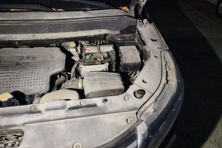 Used FORTHING SX6 2016 1.6L Manual Luxury Model Engine Bay Left
