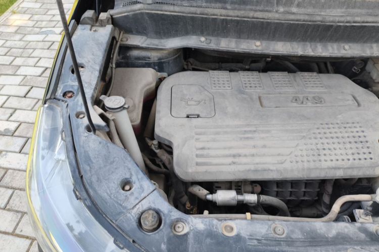Used FORTHING SX6 2016 1.6L Manual Luxury Model Engine Bay Right