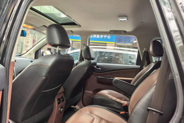 Used FORTHING SX6 2016 1.6L CVT Luxury Model Headliner