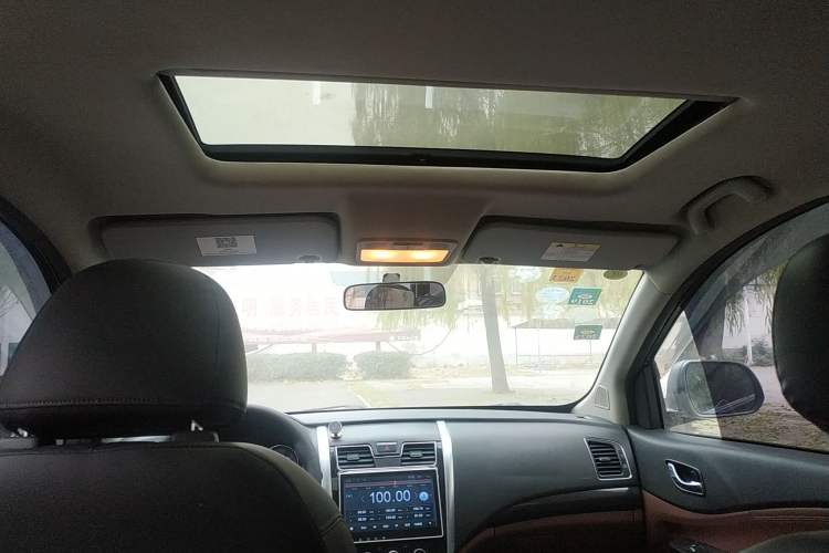 Used FORTHING SX6 2016 1.6L Manual Luxury Model Headliner