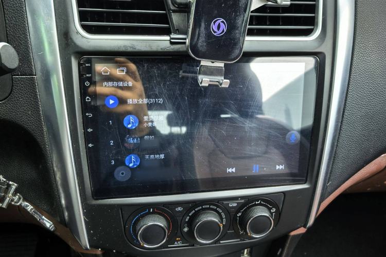 Used FORTHING SX6 2016 1.6L CVT Luxury Model Interior 3