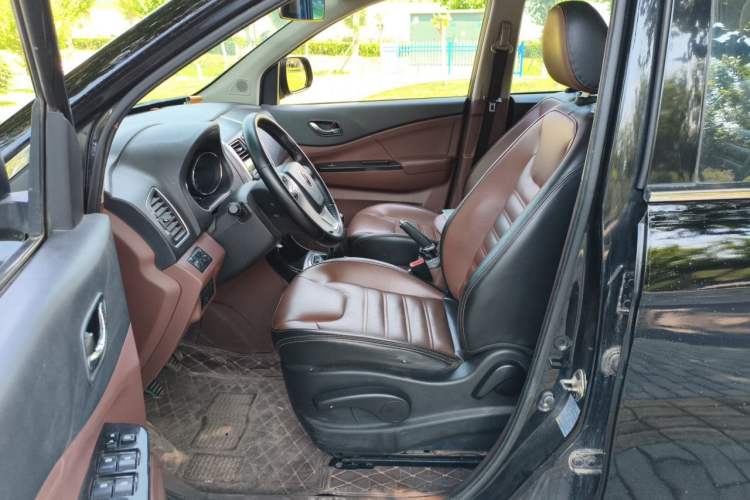 Used FORTHING SX6 2016 1.6L Manual Luxury Model Left Front Seat