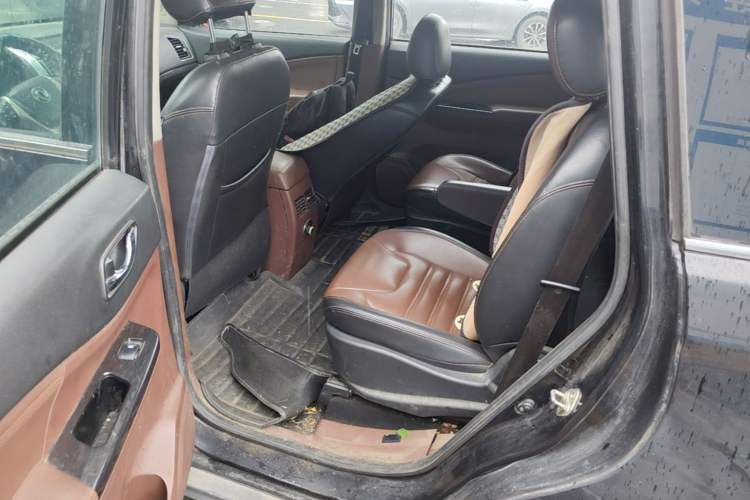 Used FORTHING SX6 2016 1.6L Manual Luxury Model Left Rear Seat