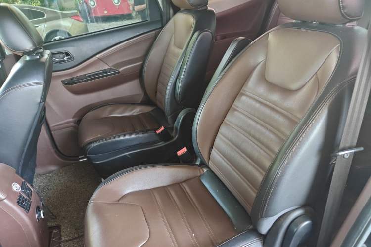 Used FORTHING SX6 2016 1.6L CVT Luxury Model Left Rear Seat