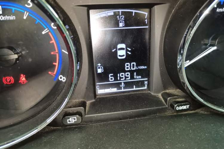 Used FORTHING SX6 2016 1.6L Manual Luxury Model Odometer Close Up