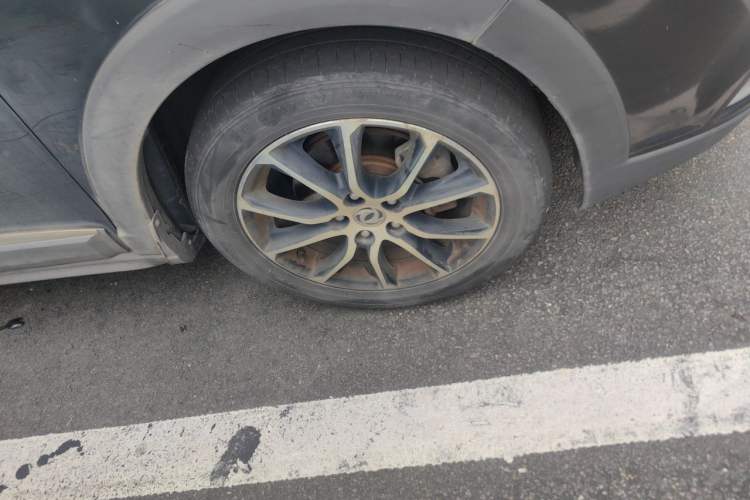 Used FORTHING SX6 2016 1.6L Manual Luxury Model Right Front Wheel Hub