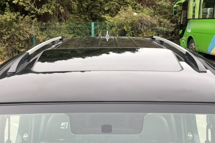 Used FORTHING SX6 2016 1.6L CVT Luxury Model Roof