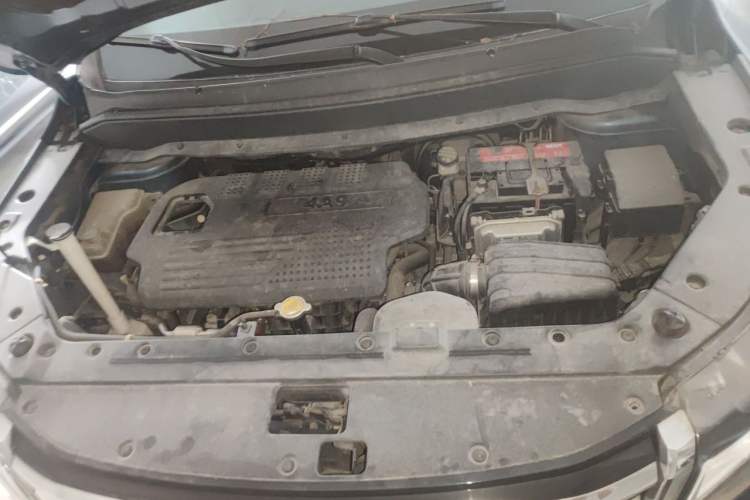 Used FORTHING SX6 2016 1.6L CVT Deluxe Model Engine Bay