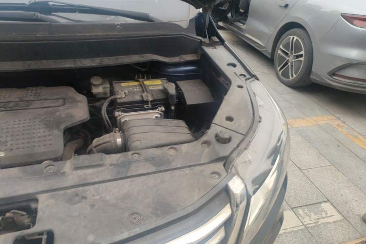Used FORTHING SX6 2016 1.6L Manual Luxury Model Engine Bay Left