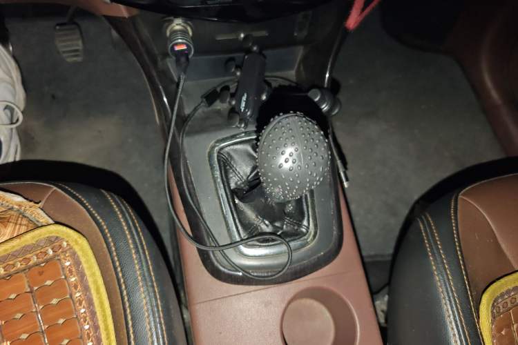 Used FORTHING SX6 2016 2.0L Manual Luxury Version Gear Lever