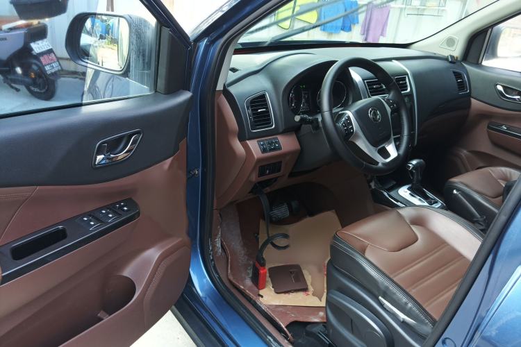 Used FORTHING SX6 2016 1.6L CVT Luxury Model Interior 3