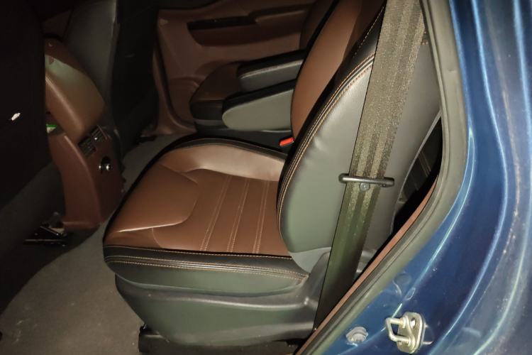 Used FORTHING SX6 2016 2.0L Manual Luxury Version Left Rear Seat
