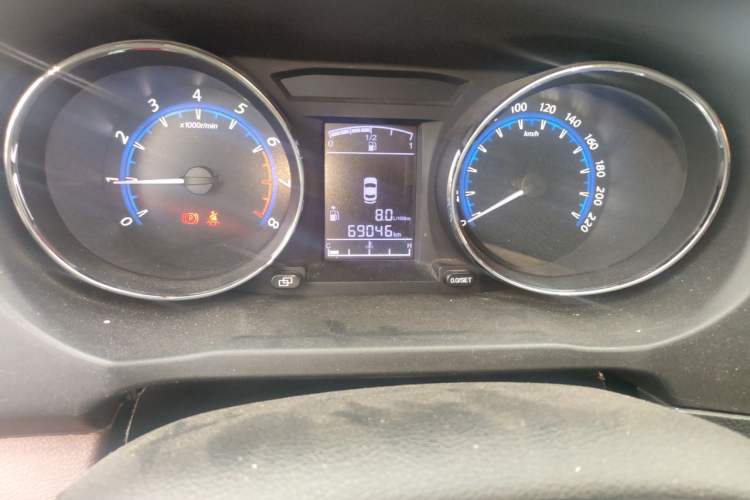 Used FORTHING SX6 2016 1.6L Manual Luxury Model Odometer Close Up