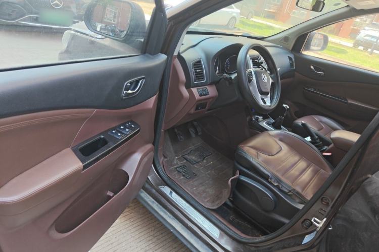 Used FORTHING SX6 2016 1.6L Manual Luxury Model Driver Seat