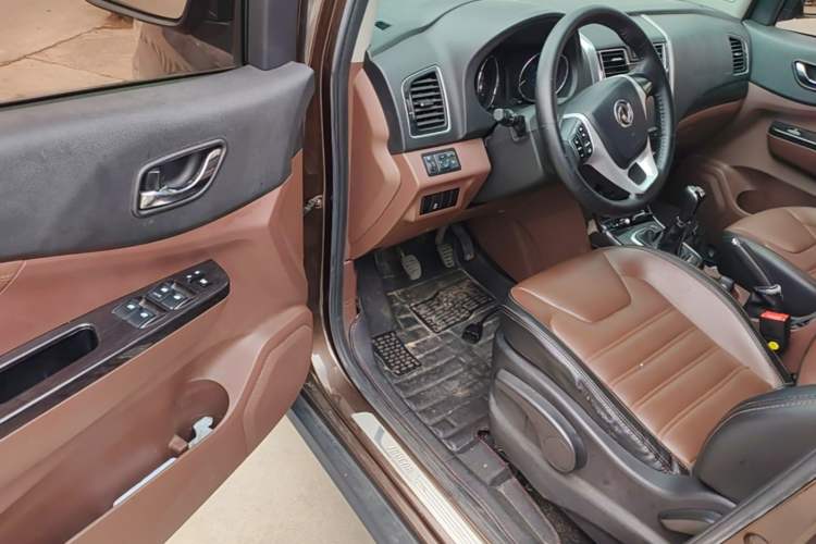 Used FORTHING SX6 2016 1.6L Manual Luxury Model Driver Seat