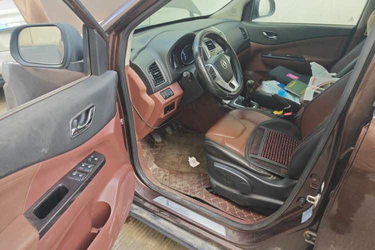 Used FORTHING SX6 2016 2.0L Manual Luxury Version Driver Seat