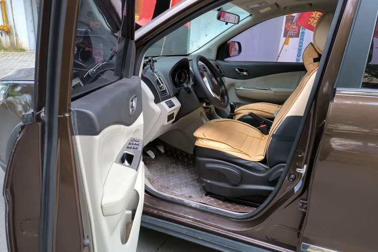 Used FORTHING SX6 2016 2.0L Manual Luxury Version Driver Seat
