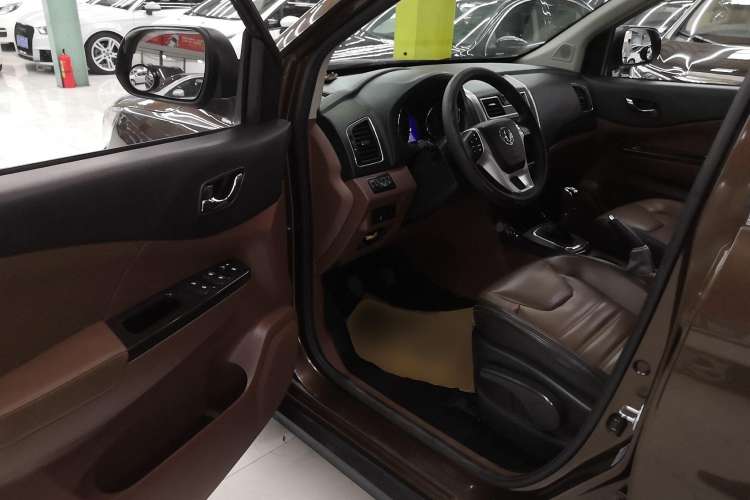 Used FORTHING SX6 2016 1.6L Manual Luxury Model Driver Seat