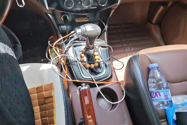 Used FORTHING SX6 2016 1.6L CVT Luxury Model Gear Lever