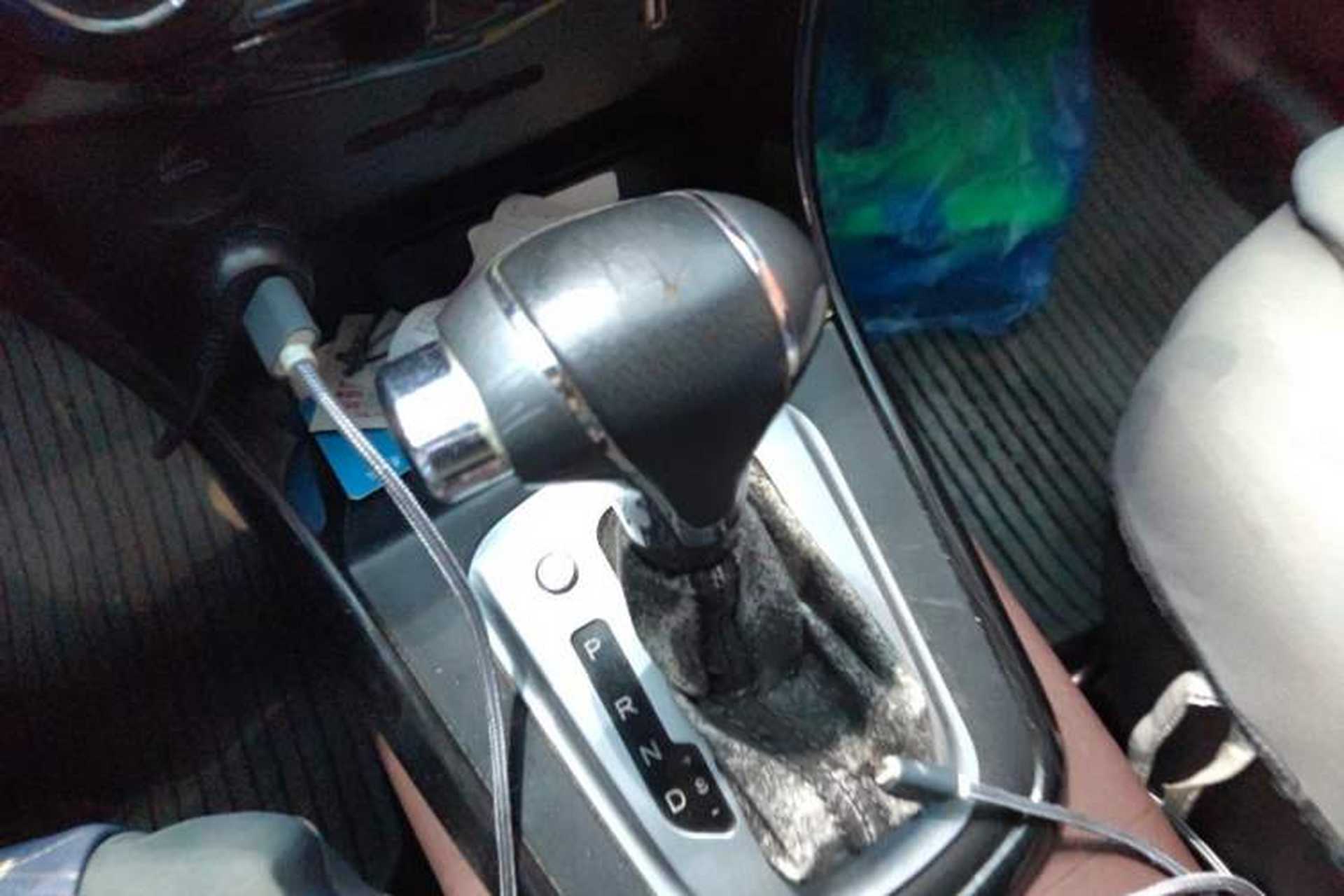 Used FORTHING SX6 2016 1.6L CVT Luxury Model Gear Lever