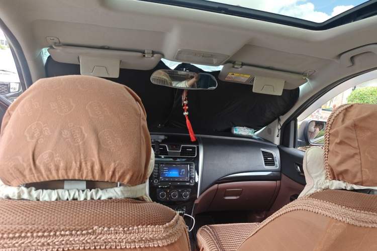 Used FORTHING SX6 2016 1.6L Manual Luxury Model Headliner