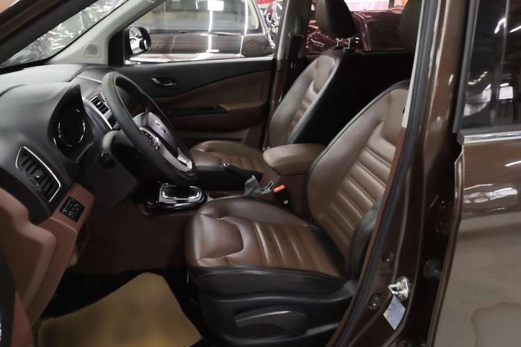 Used FORTHING SX6 2016 1.6L Manual Luxury Model Left Front Seat