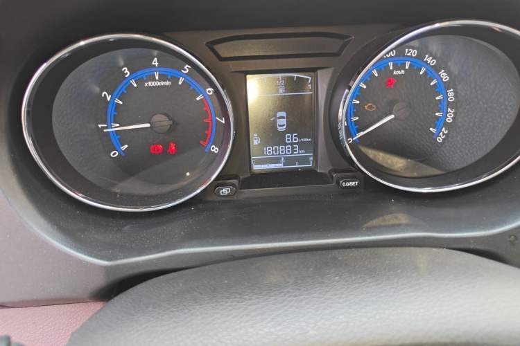 Used FORTHING SX6 2016 1.6L Manual Luxury Model Odometer Close Up