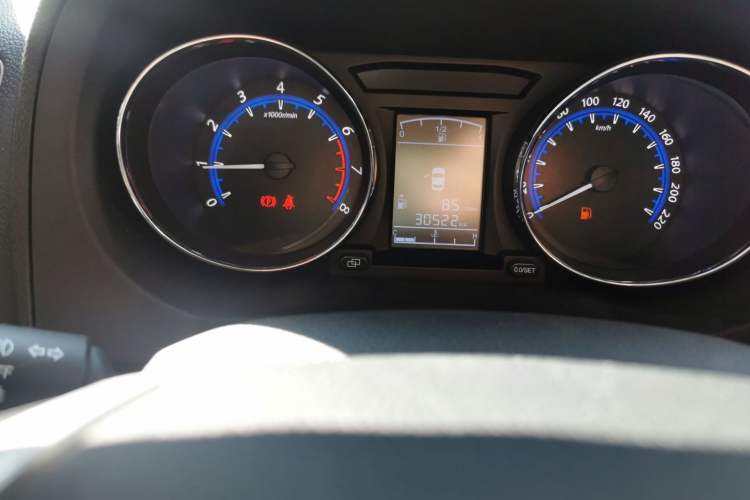 Used FORTHING SX6 2016 1.6L Manual Luxury Model Odometer Close Up