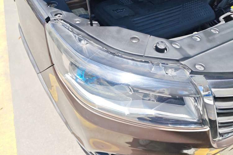 Used FORTHING SX6 2016 1.6L CVT Luxury Model Right Front Headlight