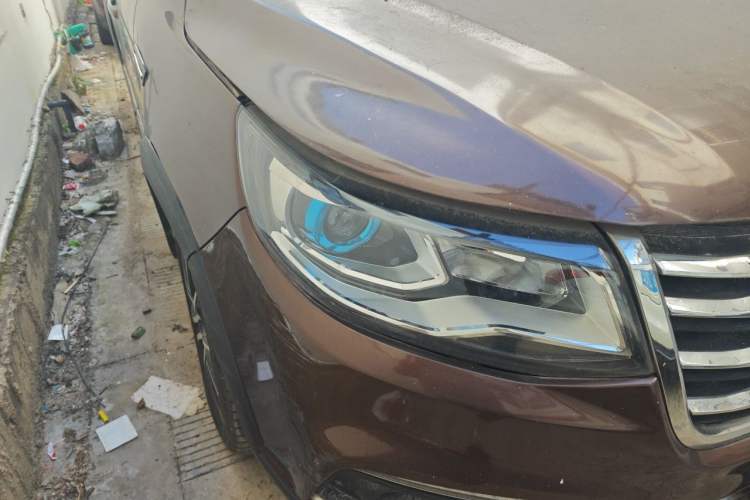 Used FORTHING SX6 2016 2.0L Manual Luxury Version Right Front Headlight