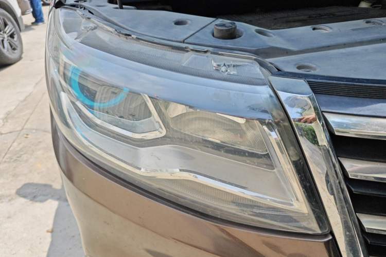 Used FORTHING SX6 2016 1.6L Manual Luxury Model Right Front Headlight