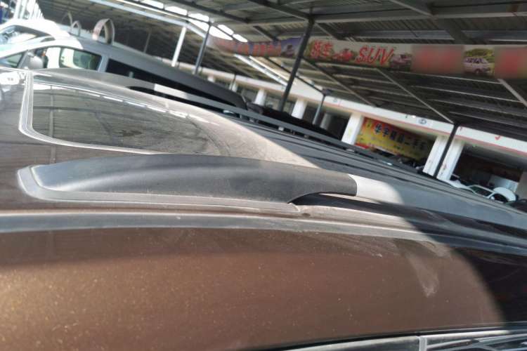 Used FORTHING SX6 2016 1.6L Manual Luxury Model Roof