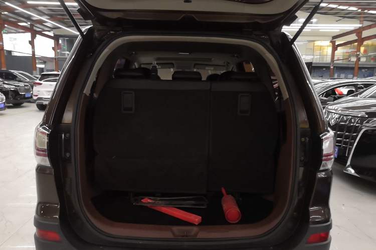 Used FORTHING SX6 2016 1.6L Manual Luxury Model Trunk