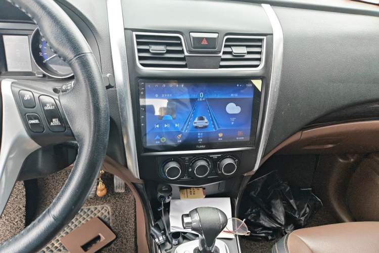 Used FORTHING SX6 2016 1.6L CVT Luxury Model Audio And AC Panel