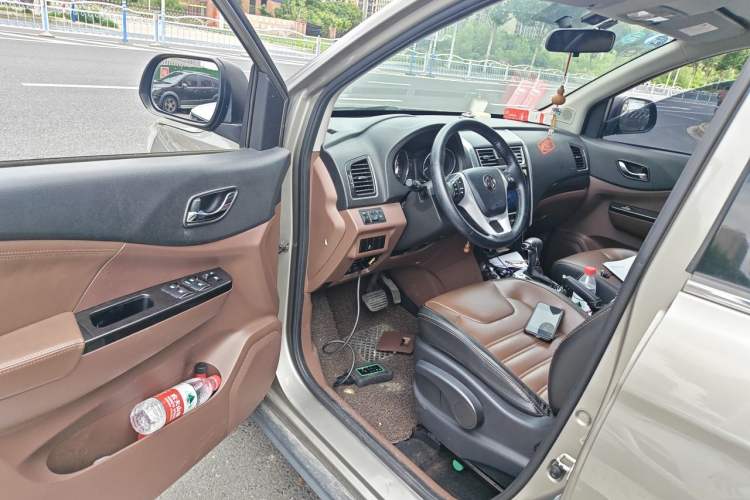 Used FORTHING SX6 2016 1.6L CVT Luxury Model Driver Seat