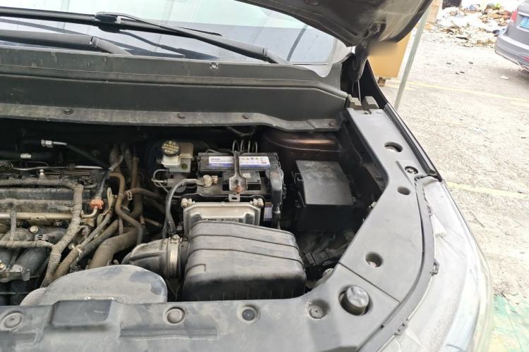 Used FORTHING SX6 2016 1.6L Manual Luxury Model Engine Bay Left