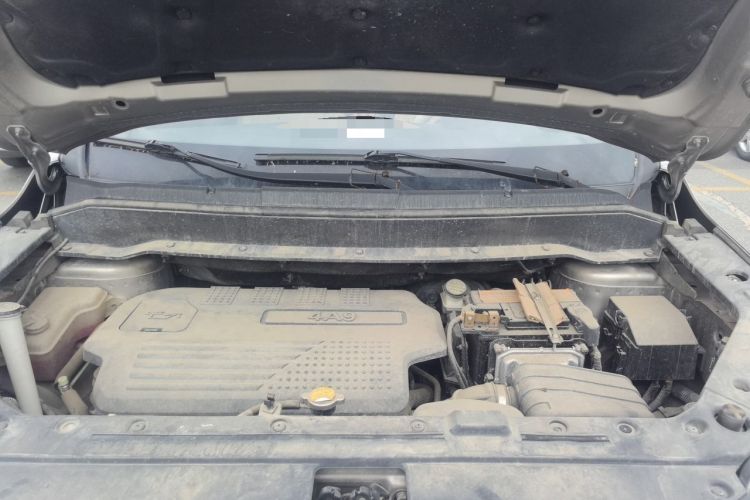 Used FORTHING SX6 2016 1.6L CVT Luxury Model Engine Bay